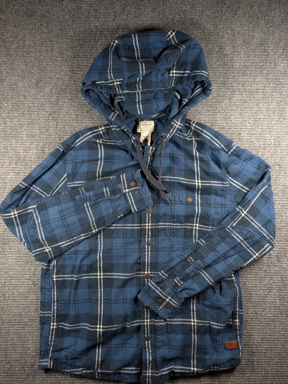 LL Bean Scotch Plaid Flannel Hooded Shirt Slightly Fitted Shacket Men's Med.